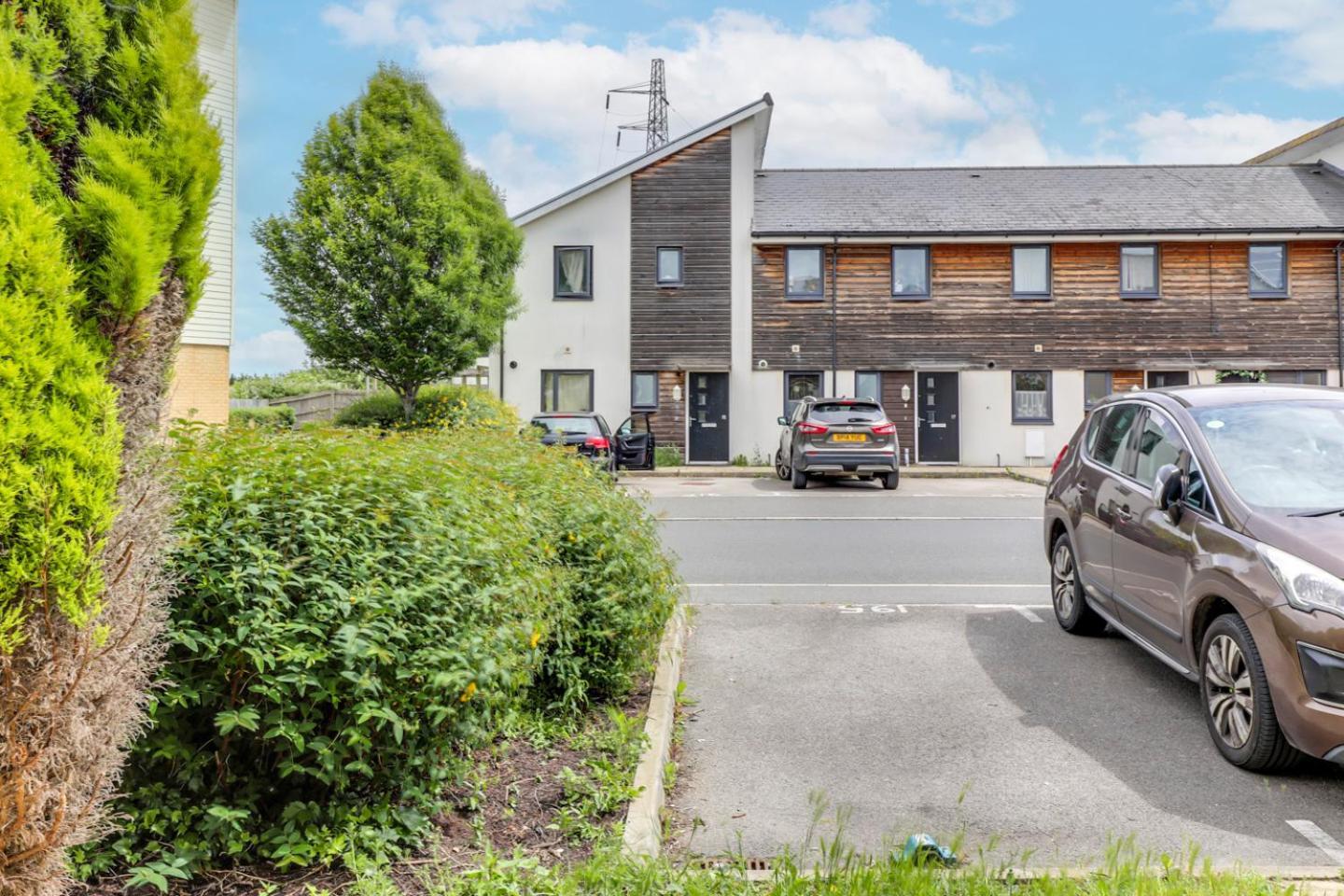 Modern, Spacious House Near Town Villa Peterborough Buitenkant foto